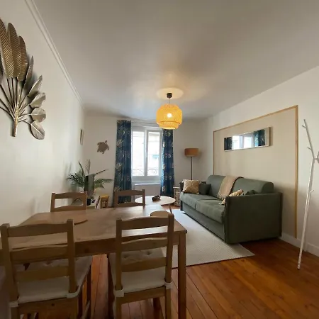 Appartement L'abri-gite - Moderne Idealement Situe En Centre By Holidieppe